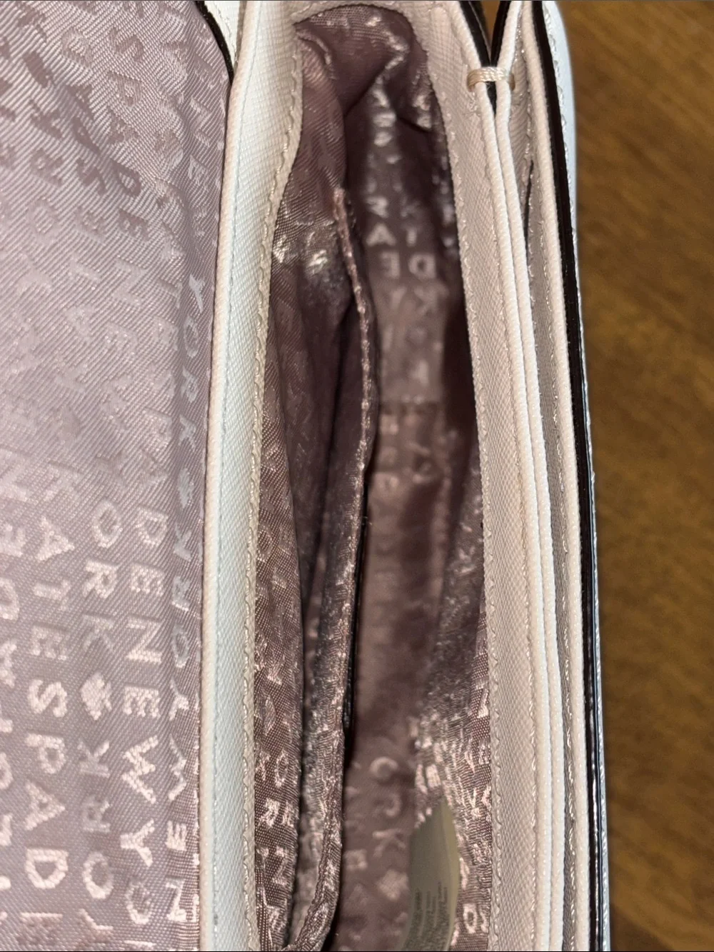 kate spade cream crossbody bag with gold hardware laurel 7x5 excellent condition